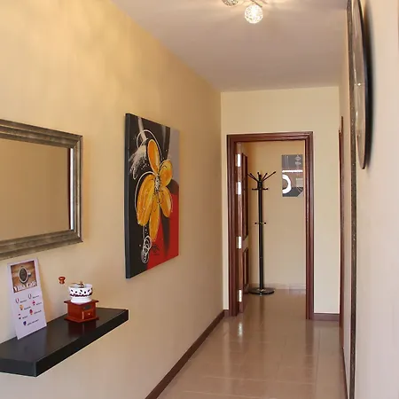 Cafe Apartment